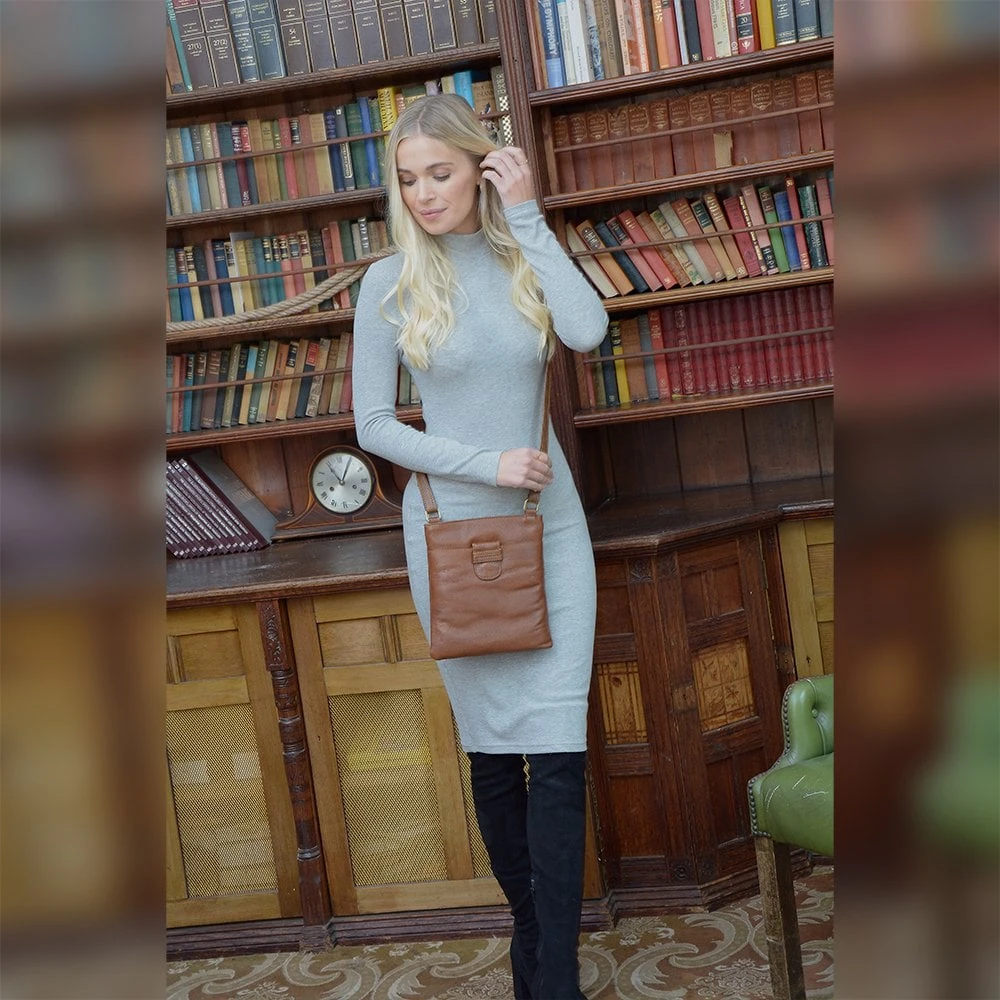 Ladies Michigan Pocket Crossbody Bag Cognac : M-67 - Image 2